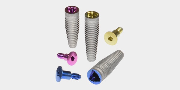 TRI-TAPERED Implants